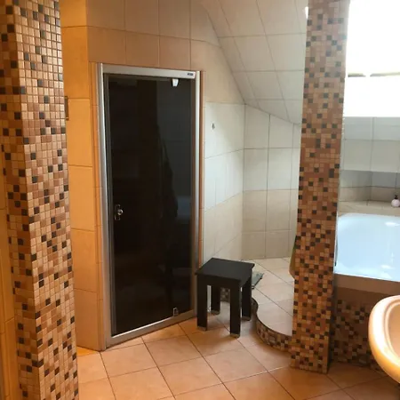 Holiday home Dom Dzialowa *